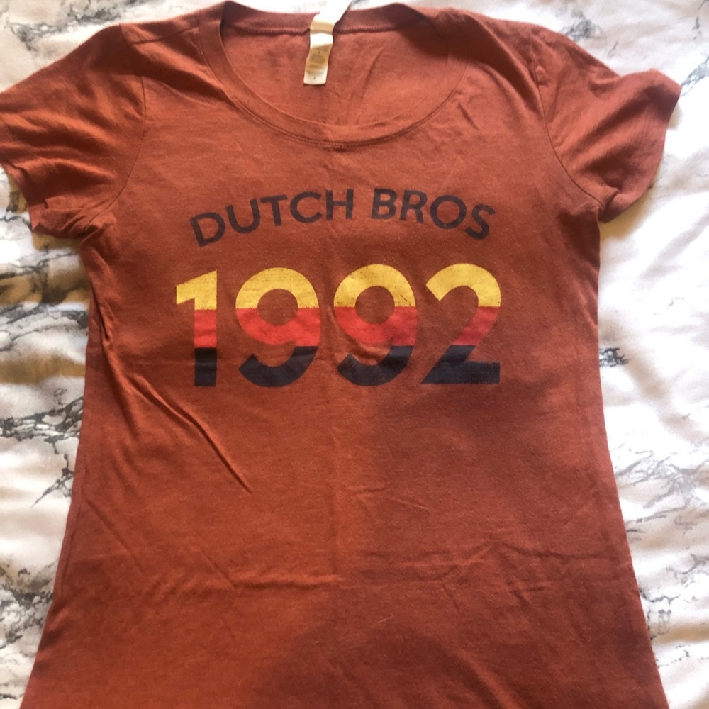 💙Dutch Bros 92 Tee Red Scoop Neck Small